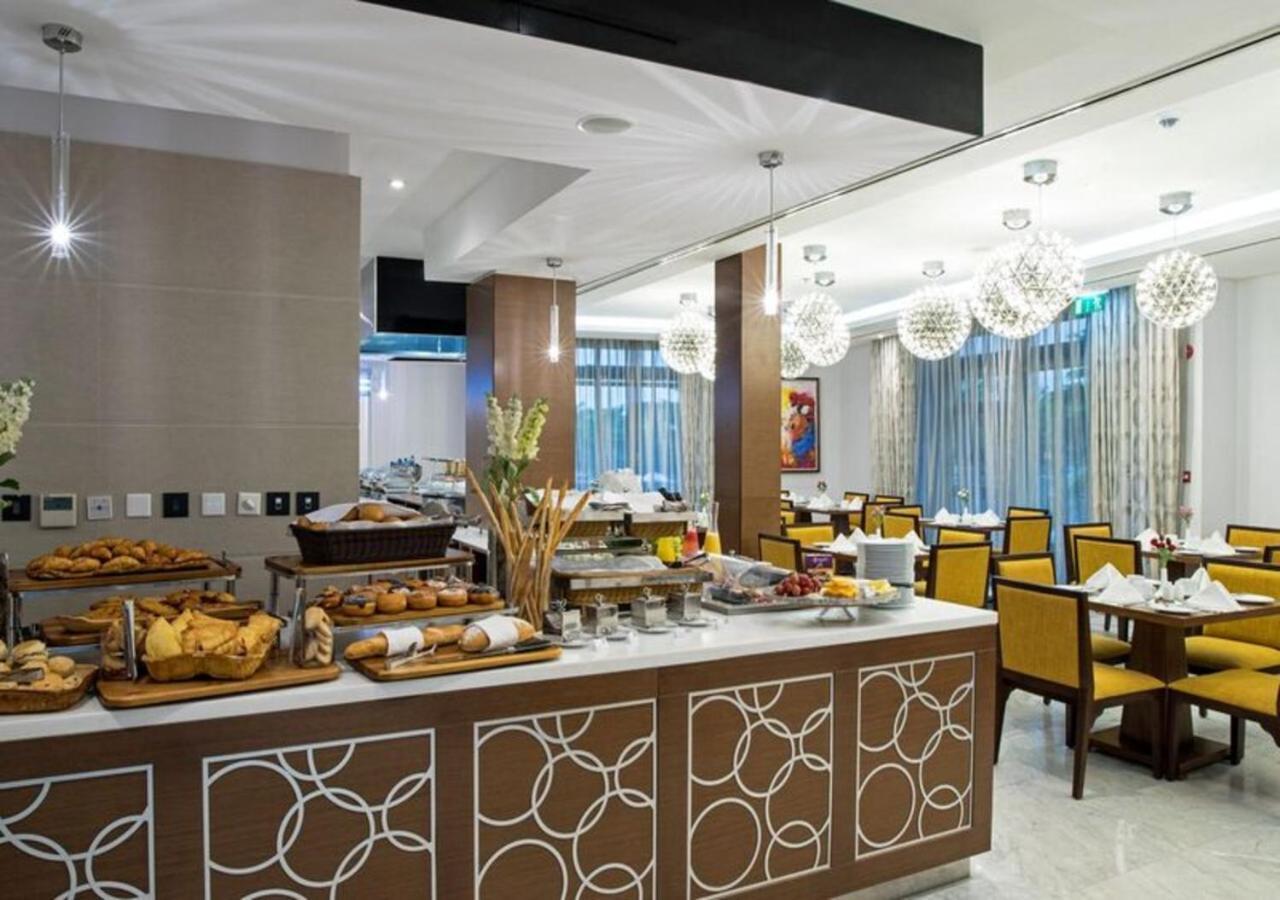 The Envoy Hotel 아부자 외부 사진