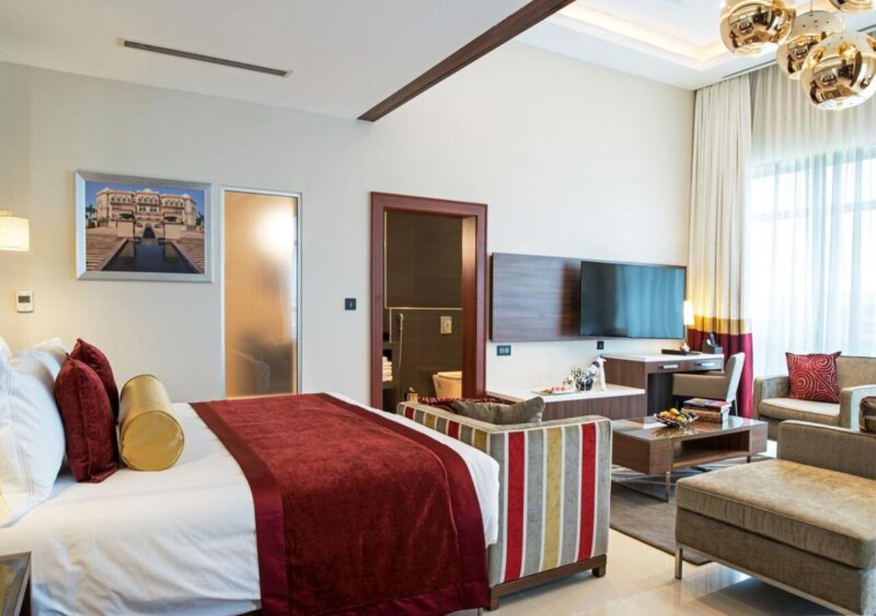The Envoy Hotel 아부자 외부 사진