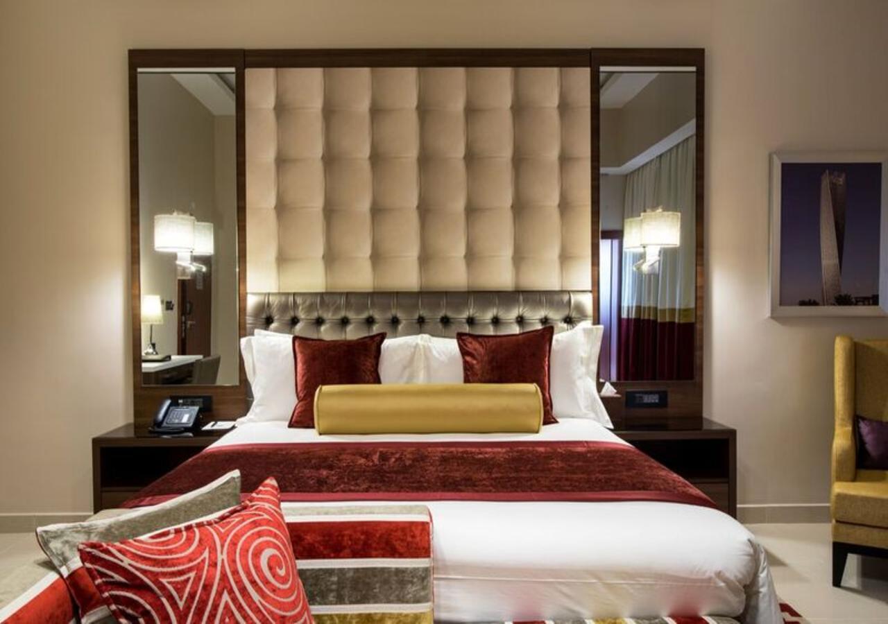 The Envoy Hotel 아부자 외부 사진