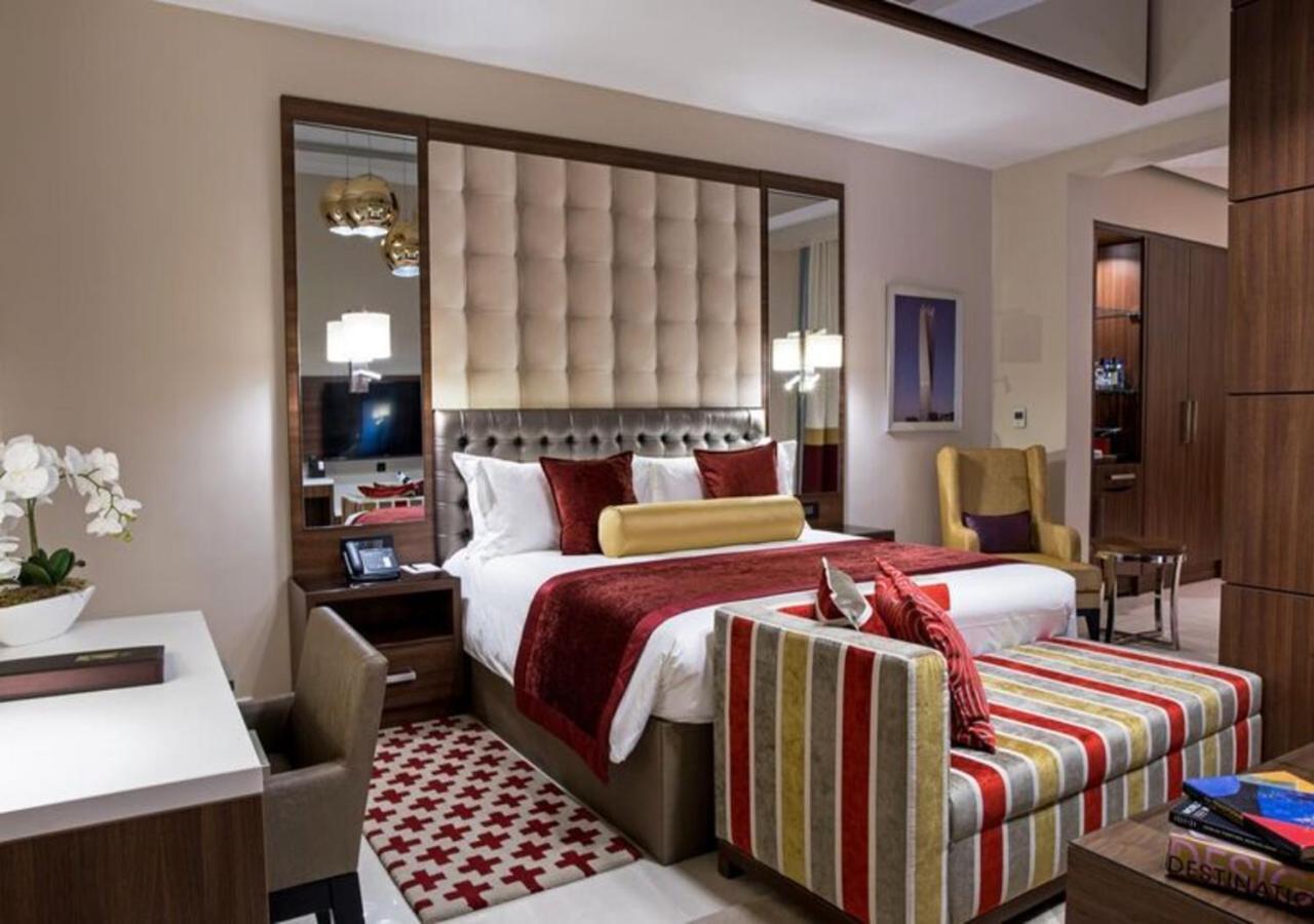 The Envoy Hotel 아부자 외부 사진